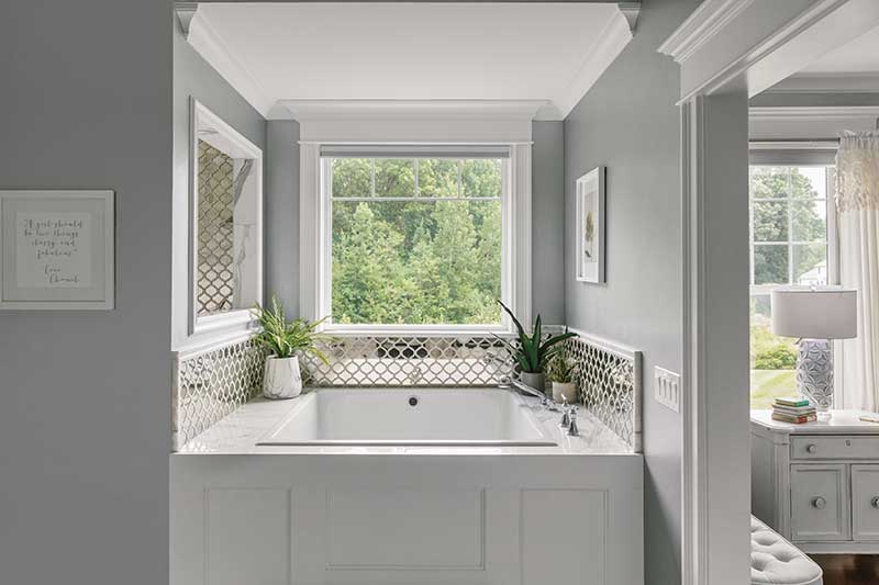 Marvin Elevate Picture window in a traditional bathroom