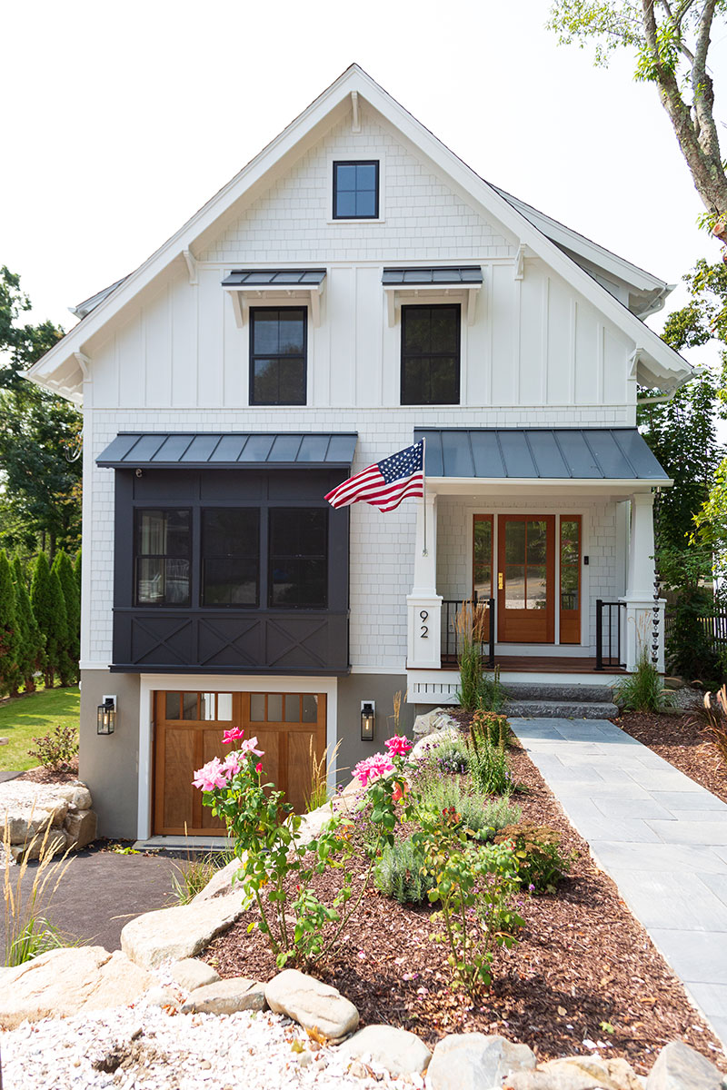 A California-style bungalow in New England featuring Marvin Elevate double hung and casement windows.