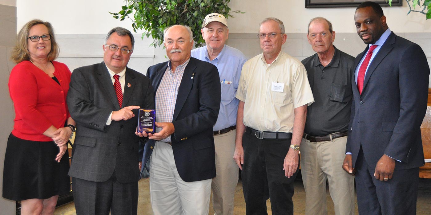 Marvin Employees of Ripley, TN accepting the 2015 Sustainable Transportation Award