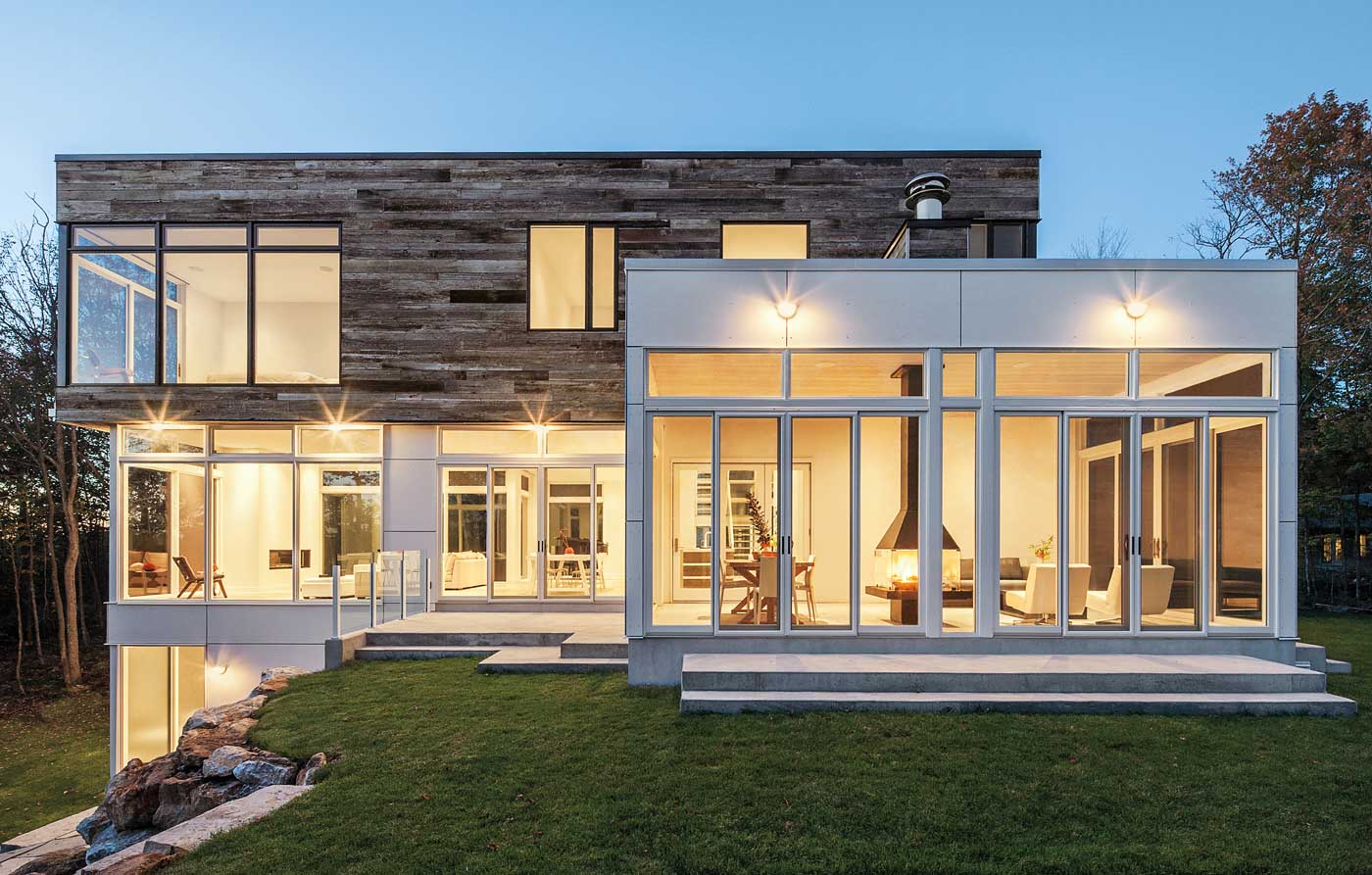 Brightly Lit Contemporary House With Signature Ultimate Sliding Patio Door
